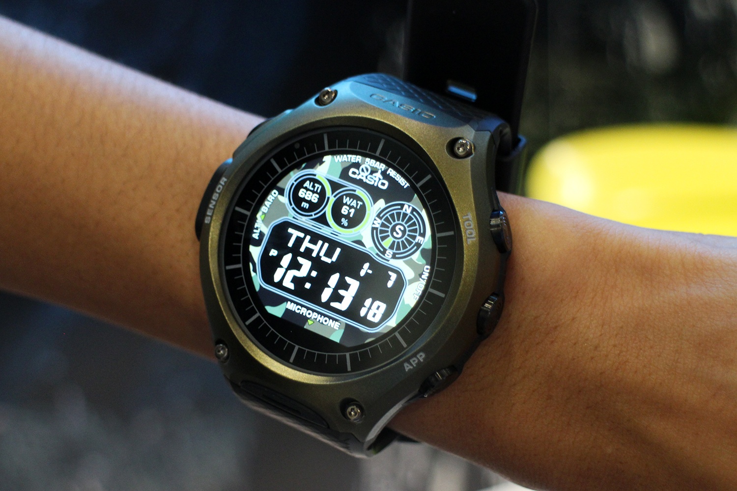Casio Outdoor Smartwatch Wsd F10 Revealed At Ces 2016 Smart Watch Android Apple Watch Fashion Outdoor Watch